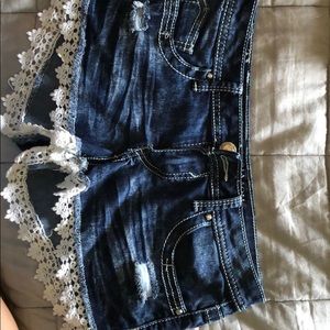 Almost famous shorts